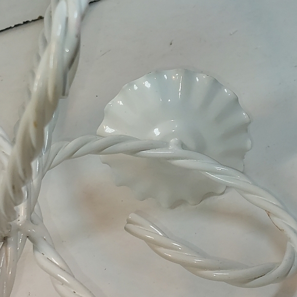 Vintage Home Interiors White Metal Twisted Rope Candle Holder - Picture 6 of 7